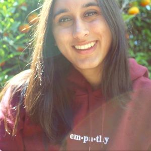 Meet your Posher, Zoya